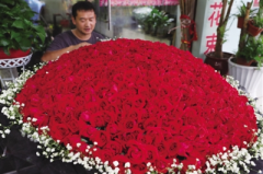 鮮花價(jià)格突然暴漲 花店老板被打個(gè)措手不及